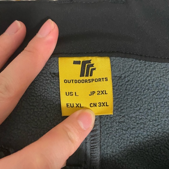 Waterproof pants - Picture 4 of 4